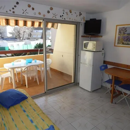 T2 Avec Terrasse, Proche Plage, Parking Prive, Pour 4 Personnes. - Fr-1-326-547 *