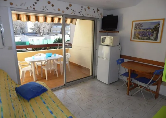 T2 Avec Terrasse, Proche Plage, Parking Privé, Pour 4 Personnes. - Fr-1-326-547 *